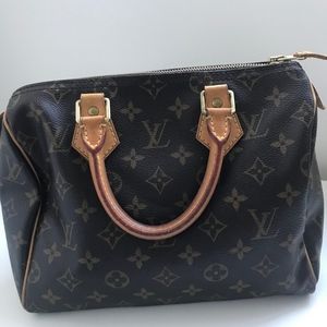 LOUIS VUITTON MONOGRAM SPEEDY 25